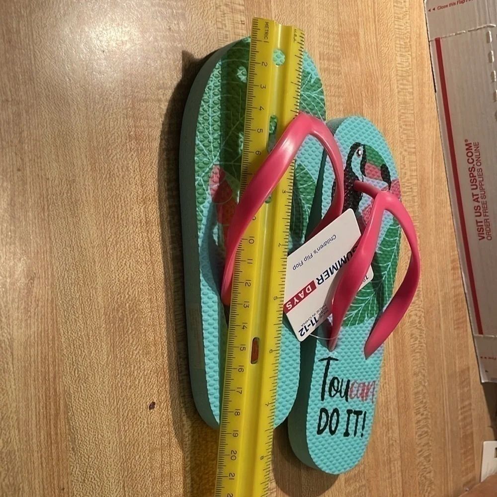 Children’s flip flops